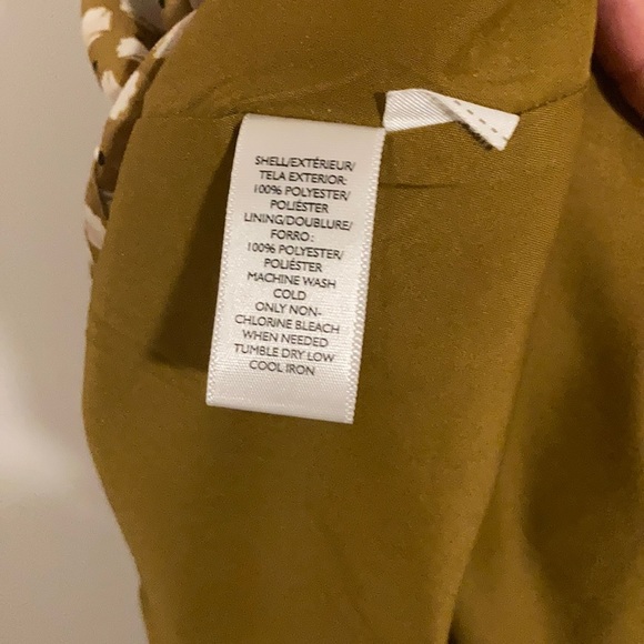 LOFT Lined Patterned Dress with Ruffle Sleeves - Picture 4 of 4